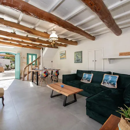 The Eros House Holiday home *