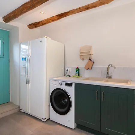 Holiday home The Eros House